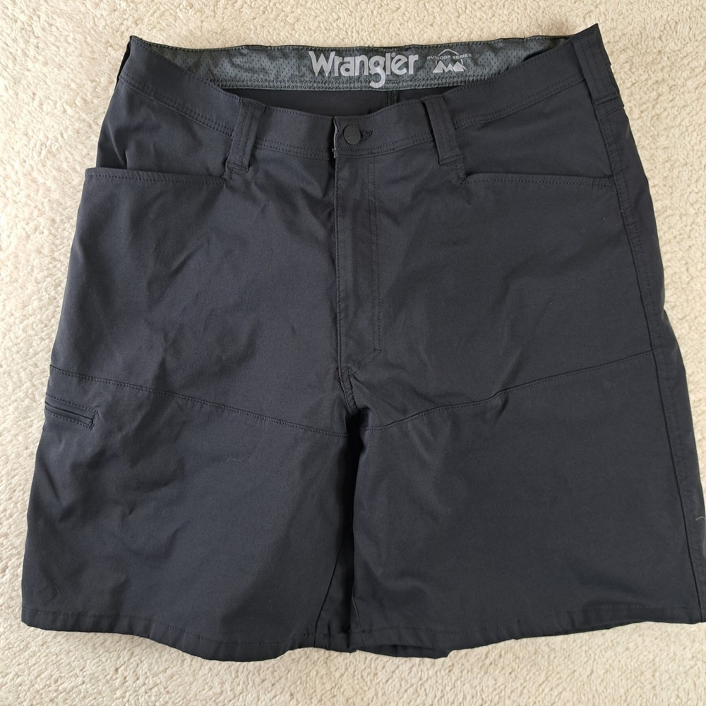 Wrangler Outdoor Gear Cargo Shorts Mens Size 36 Hiking Fishing Black - Picture 4 of 8